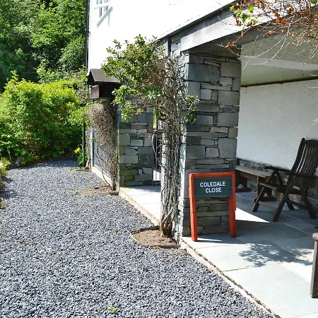 Coledale Close *